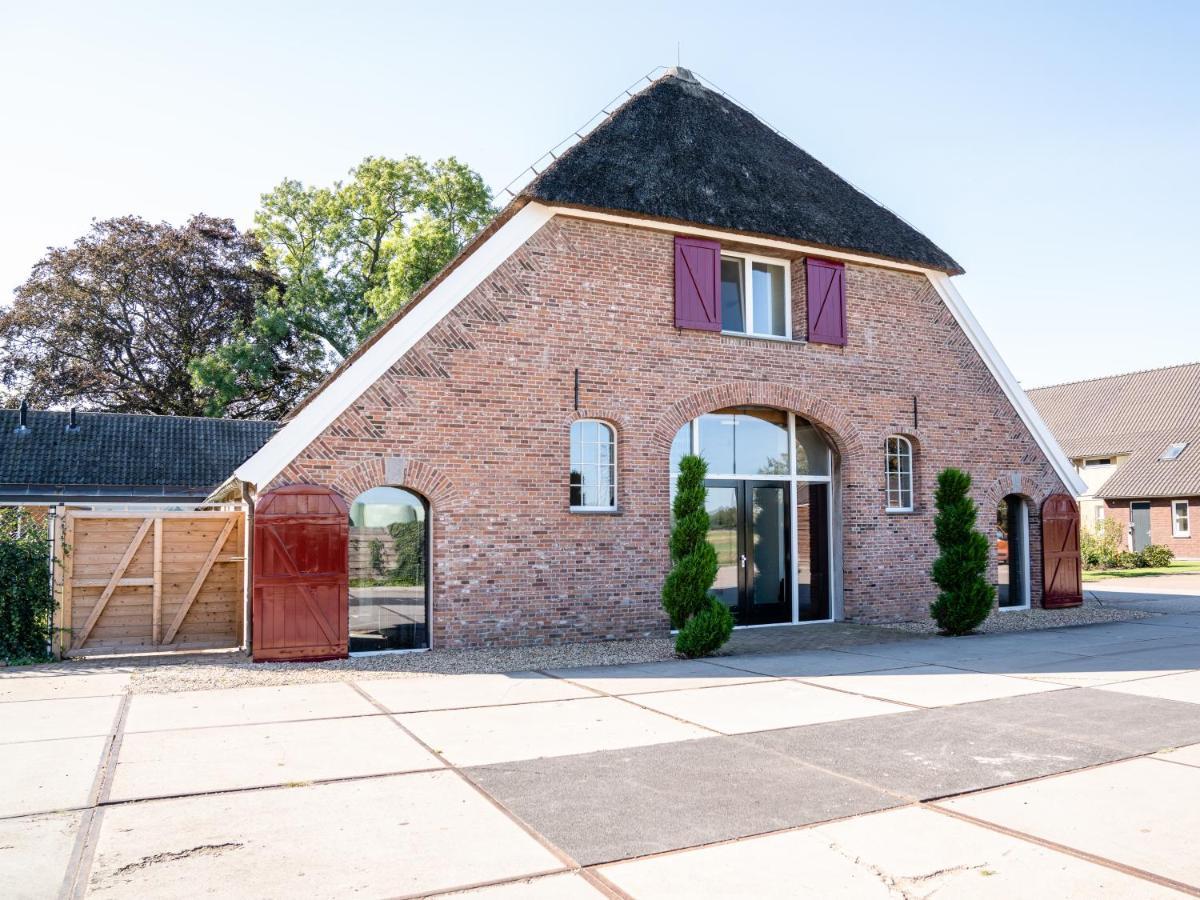 Bed and Breakfast De Raayhof Doornenburg Exterior foto